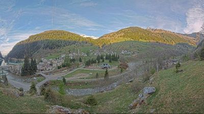 immagine della webcam nei dintorni di Menarola: webcam Madesimo