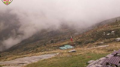 immagine della webcam nei dintorni di Menarola: webcam Val di Mello