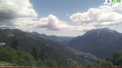 immagine della webcam nei dintorni di Cremia: webcam Alpe Giumello