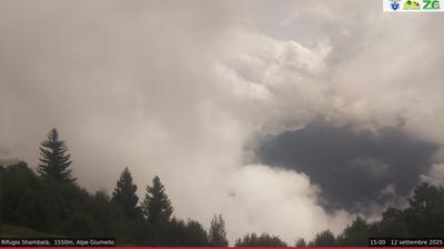 immagine della webcam nei dintorni di Piani di Bobbio: webcam Alpe Giumello