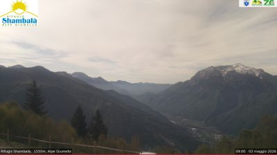 immagine della webcam nei dintorni di Ossuccio: webcam Alpe Giumello