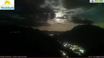 immagine della webcam nei dintorni di Barzio: webcam Alpe Giumello