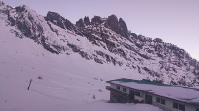 immagine della webcam nei dintorni di Rasura: webcam Albaredo per San Marco