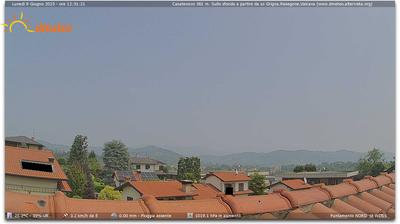 immagine della webcam nei dintorni di Monte Cornizzolo: webcam Casatenovo