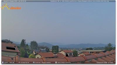 immagine della webcam nei dintorni di Monte Cornizzolo: webcam Casatenovo