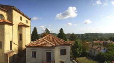immagine della webcam nei dintorni di Cerretto Langhe: webcam Benevello
