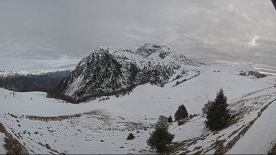 immagine della webcam nei dintorni di Alpe Giumello: webcam Piani di Bobbio