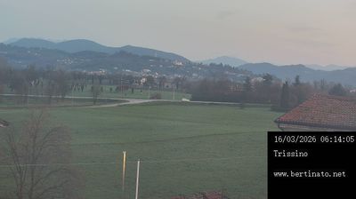 immagine della webcam nei dintorni di Isola Vicentina: webcam Trissino