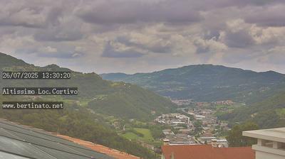immagine della webcam nei dintorni di Crespadoro: webcam Altissimo
