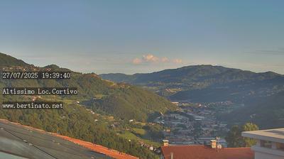 immagine della webcam nei dintorni di Valli del Pasubio: webcam Altissimo