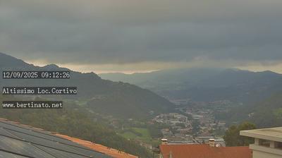 immagine della webcam nei dintorni di Recoaro Terme: webcam Altissimo