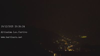 immagine della webcam nei dintorni di Bosco Chiesanuova: webcam Altissimo