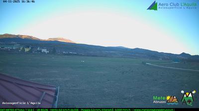 immagine della webcam nei dintorni di Campo Imperatore: webcam Sant'Eusanio Forconese