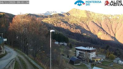 immagine della webcam nei dintorni di Gaglianico: webcam Alpe di Mera