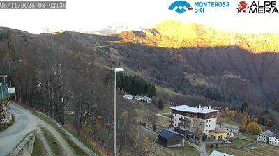 immagine della webcam nei dintorni di Oropa: webcam Alpe di Mera