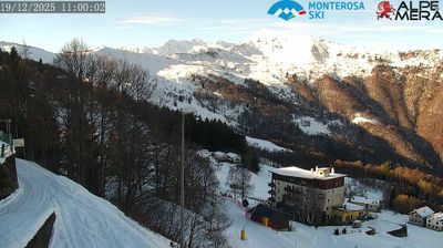 immagine della webcam nei dintorni di Gaglianico: webcam Alpe di Mera