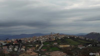 immagine della webcam nei dintorni di San Salvo Marina: webcam Palata