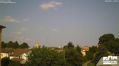immagine della webcam nei dintorni di Novellara: webcam Bagnolo in Piano