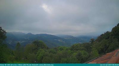 immagine della webcam nei dintorni di Laghi: webcam Torrebelvicino