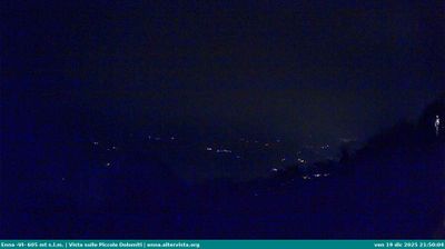 immagine della webcam nei dintorni di Valli del Pasubio: webcam Torrebelvicino