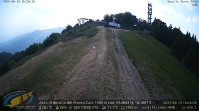 immagine della webcam nei dintorni di Calestano: webcam Tizzano Val Parma