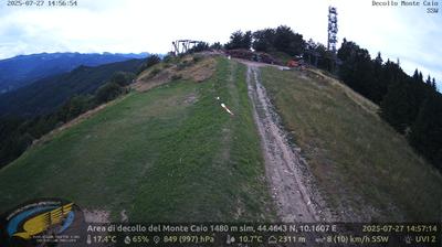 immagine della webcam nei dintorni di Terenzo: webcam Tizzano Val Parma