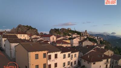 immagine della webcam nei dintorni di Roio del Sangro: webcam Pescopennataro