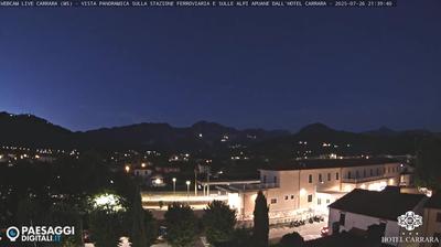 immagine della webcam nei dintorni di Vittoria Apuana: webcam Avenza