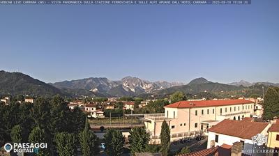 immagine della webcam nei dintorni di Montignoso: webcam Avenza