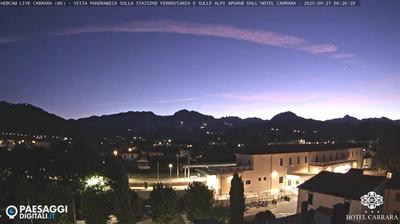 immagine della webcam nei dintorni di Camaiore: webcam Avenza