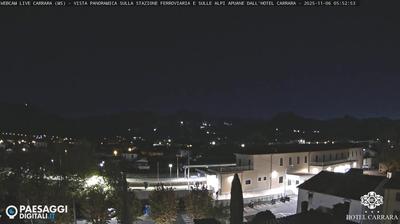 immagine della webcam nei dintorni di Viareggio: webcam Avenza