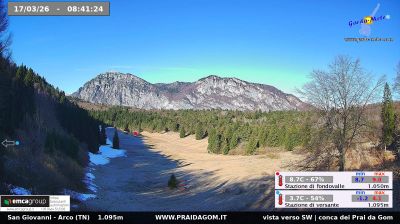 immagine della webcam nei dintorni di Dorsino: webcam Dro