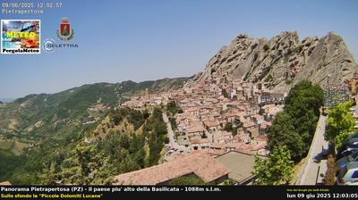 immagine della webcam nei dintorni di Tramutola: webcam Pietrapertosa