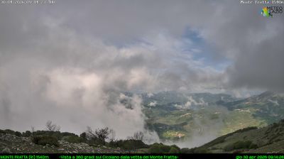 immagine della webcam nei dintorni di Colle di Tora: webcam Borgorose