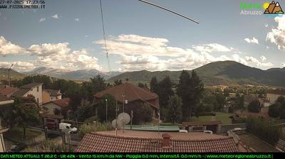 immagine della webcam nei dintorni di Lucoli: webcam Pizzoli