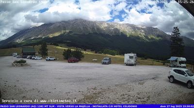 immagine della webcam nei dintorni di Cansano: webcam Roccacaramanico