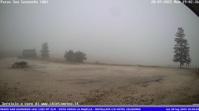 immagine della webcam nei dintorni di Ortona dei Marsi: webcam Roccacaramanico