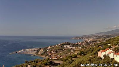 immagine della webcam nei dintorni di Dolcedo: webcam Cipressa