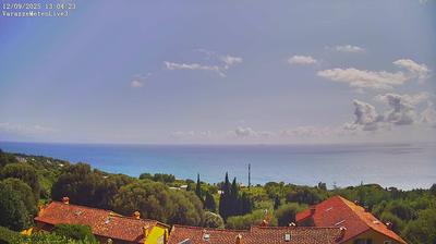 immagine della webcam nei dintorni di Cavatore: webcam Varazze