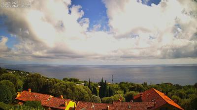 immagine della webcam nei dintorni di Savona: webcam Varazze