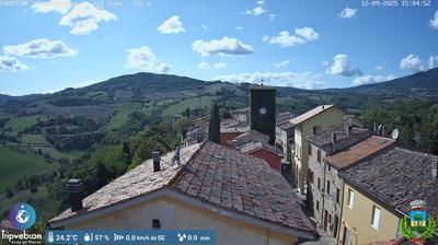 immagine della webcam nei dintorni di Montecalvo in Foglia: webcam Frontino