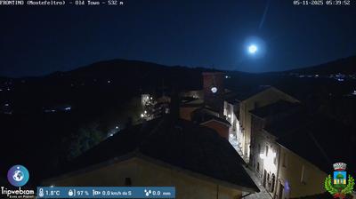 immagine della webcam nei dintorni di Montecalvo in Foglia: webcam Frontino