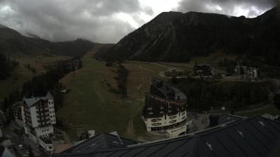 immagine della webcam nei dintorni di Mezzoldo: webcam Foppolo