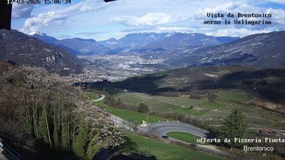 immagine della webcam nei dintorni di Lessinia: webcam Brentonico