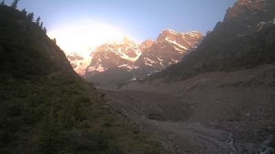 Preview delle webcam di Macugnaga › Est