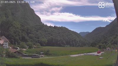 immagine della webcam nei dintorni di Molina di Ledro: webcam Fiavè