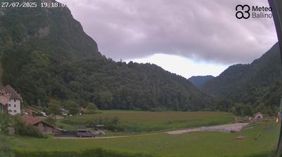 immagine della webcam nei dintorni di Carisolo: webcam Fiavè