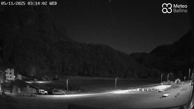 immagine della webcam nei dintorni di Carisolo: webcam Fiavè