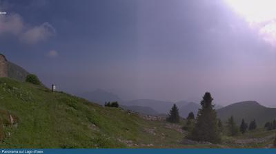 immagine della webcam nei dintorni di Endine Gaiano: webcam Zone