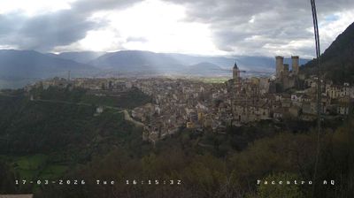 immagine della webcam nei dintorni di Civitella Messer Raimondo: webcam Pacentro